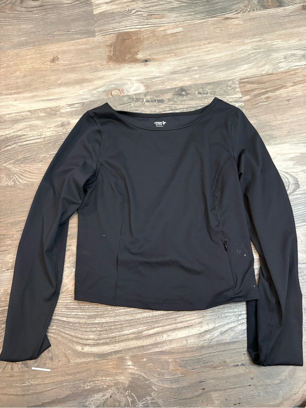 Old Navy Black Long Sleeve Athletic Top